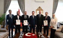 Koşar ailesinden Manisa’ya aile sağlığı merkezi