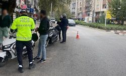 Motosiklete kasksız binenlere ceza yağdı