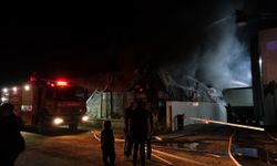 Fabrika yangını kontrol altına alındı