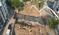 Manisa Büyükşehir'den Ahmetli'ye menfez köprü
