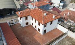 Salihli Atatürk Evi’nde sırada iç tefriş var