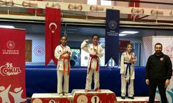 Manisa BBSK’lı karateciler okul sporlarında madalyaları topladı