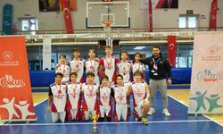 Manisa Okul Sporları Yıldızlar Basketbol İl Birinciliği müsabakaları sona erdi