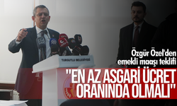 Özgür Özel'den emekli maaşı teklifi: "En az asgari ücret oranında olmalı"