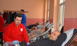 Kaymakam Okumuş kan bağışında bulundu