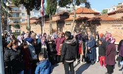 Kulalı kadınlar Manisa’nın tarihine yolculuk etti