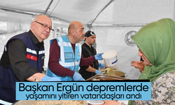Başkan Ergün depremlerde yaşamını yitiren vatandaşları andı
