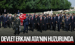 Devlet Erkanı Ata'yı ziyaret etti