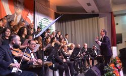 Türk Sanat Müziği korosundan muhteşem konser