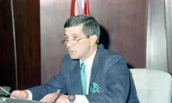 Eski Merkez Bankası Başkanı Rüşdü Saracoğlu hayatını kaybetti