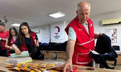 Kızılay’dan ihtiyaç sahiplerine kırtasiye desteği