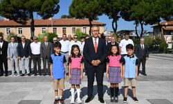 Salihli’de İlköğretim Haftası kutlandı