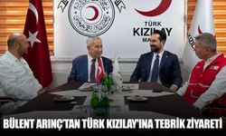 Bülent Arınç’tan Türk Kızılay'ına tebrik ziyareti