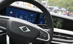 Elektrikli otomobiller, benzinli ve dizel otomobilleri satışta solladı