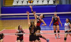 Yunusemre’nın genç sultanları liderliğini sürdürdü