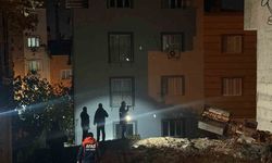 Manisa’da çatlak oluşan iki bina tahliye edildi