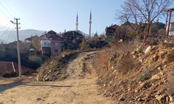 Valilik yaptı, belediye bozdu