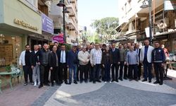 Yenilenen Sevgi Yolu esnafından Başkan Şimşek'e kahvaltılı teşekkür