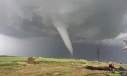 Şanlıurfa'da hortum felaketi: Evler ve ahırlar yıkıldı, 11 yaralı
