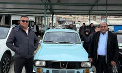 Yarım asırlık klasik otomobil 210 bin liraya yeni sahibini buldu