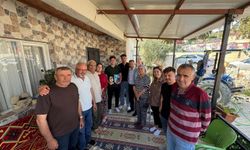 AK Parti Sarıgöl'den genç yeteneğe moral ziyareti