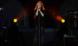 Kültür Yolu Festivalinde Fatma Turgut'tan unutulmaz gece