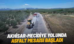 Akhisar-Mecidiye yolunda asfalt mesaisi başladı
