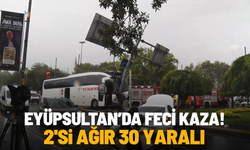 Eyüpsultan’da yolcu otobüsü önce otomobile sonra levhaya çarptı: 30 yaralı