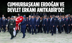 Erdoğan Anıtkabir'de: “Milletimizin istiklal ve istikbaline kararlılıkla sahip çıkıyoruz”