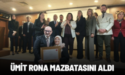 Manisa Barosu Başkanı Ümit Rona mazbatasını aldı
