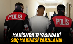 Manisa'da 152 yıl hapis cezasıyla aranan 17 yaşındaki şüpheli parkta yakalandı