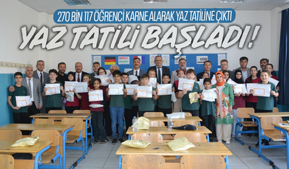 Manisa'da 270 bin 117 öğrenci karne alarak yaz tatiline çıktı