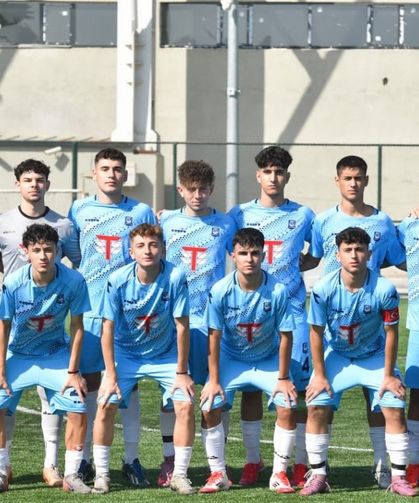 Yunusemre’nin şampiyon gençleri 1. Amatör Lig’de