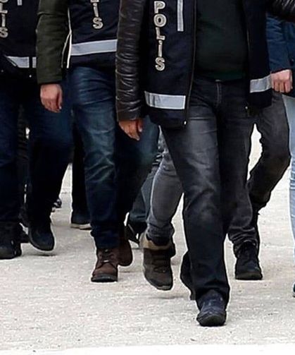 Manisa'da uyuşturucu ve asayiş operasyonu: 10 kişiye işlem, 6 tutuklama