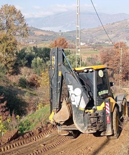 Sarıgöl’de ova yolları düzenleniyor