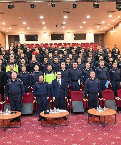 Vali Özkan'dan jandarmaya övgü