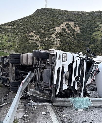 Kontrolden çıkan tır devrildi: 1 yaralı