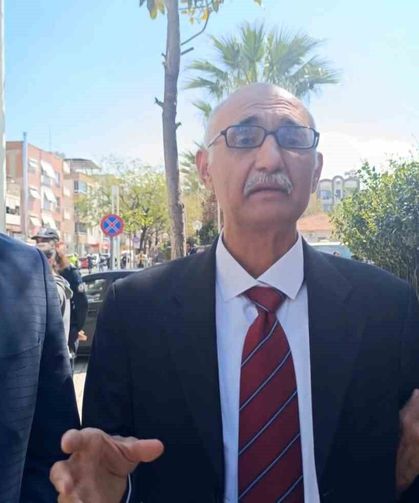 Atatürk'e hakaret iddiasıyla yargılanan öğretmen beraat etti