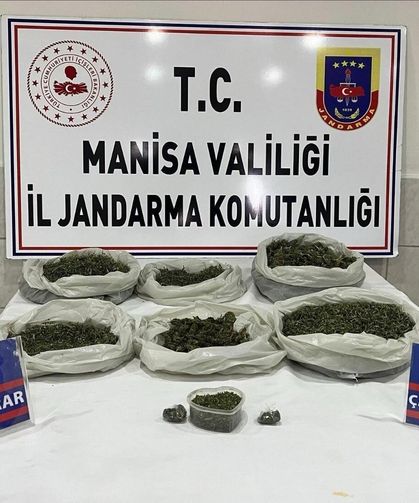 Manisa'da jandarmadan uyuşturucuya darbe: 106 tutuklama