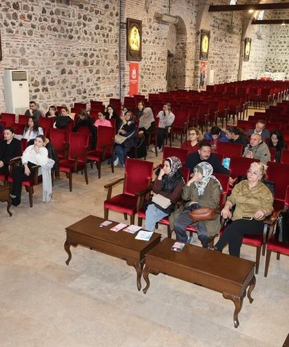 Şehzadeler Belediyesi personeline kanserde erken teşhis uyarısı