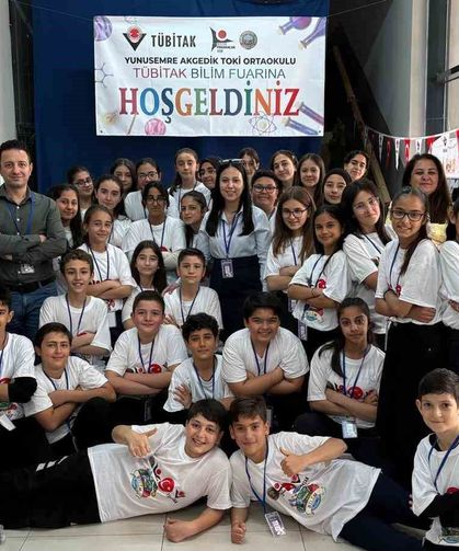 Akgedik TOKİ Ortaokulu'nda bilim şöleni