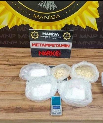 Manisa'da zehir tacirine darbe
