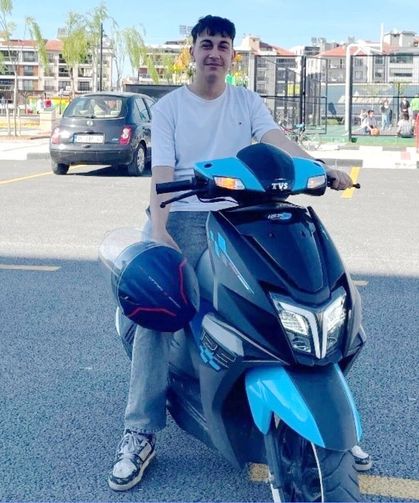 Manisa'da ortaokul öğrencisi motosiklet kazası kurbanı