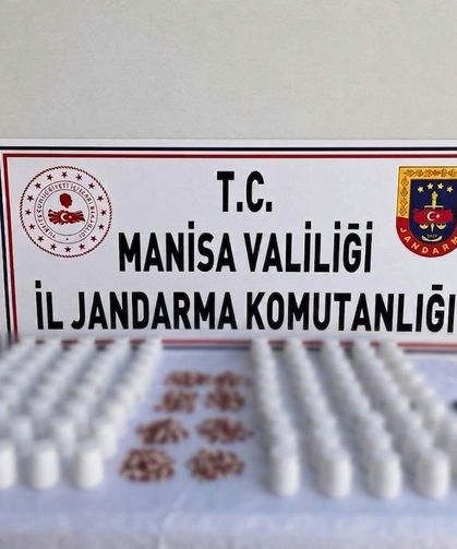 Salihli'de 5 bin 238 adet uyuşturucu hap ele geçirildi