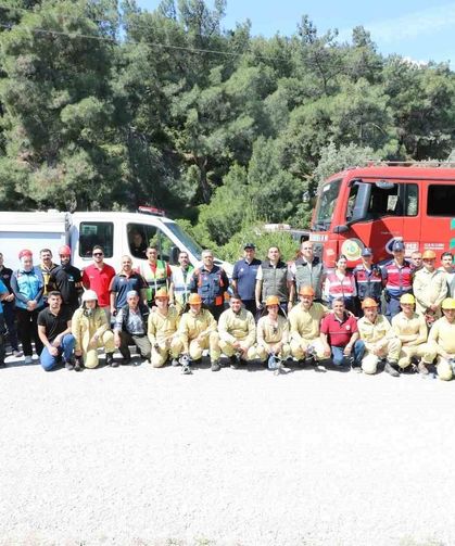 Manisa'da 5 ilçede eş zamanlı orman yangını tatbikatı gerçekleştirildi