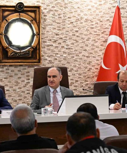 Manisa'da bağımlılıkla mücadelede 'Önleyici' adımlar masaya yatırıldı