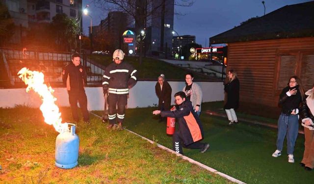 Büyükşehirden personeline yangın eğitimi