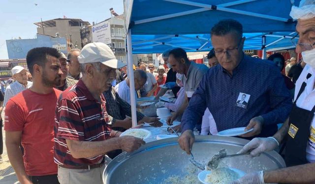 Alaşehir Belediyesi’nden merhum Ferdi Zeyrek için pilav hayrı