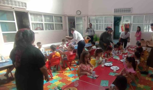 Dünya Süt Gününde öğrencilere süt dağıtıldı
