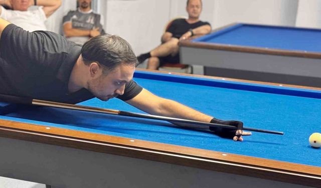 Yunusemre Belediyespor bilardoda zirvede